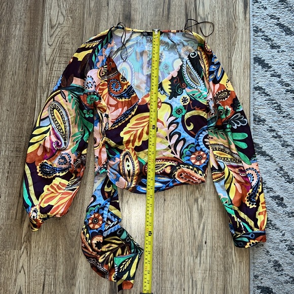 NEW! Zara Colorful Floral Long Sleeve Wrap Top - Picture 7 of 10